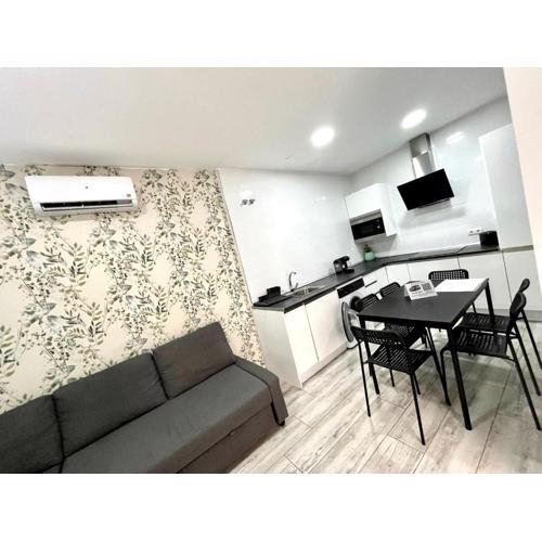APARTAMENTOS ESTACIONs