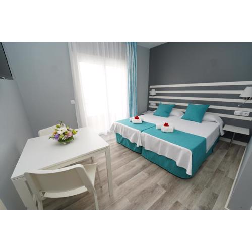 Apartamentos RF Bambi Adults Only