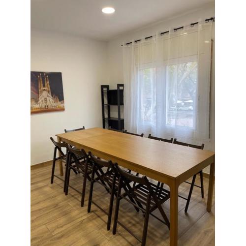 Apartamentos Tarradellas Sants Estació