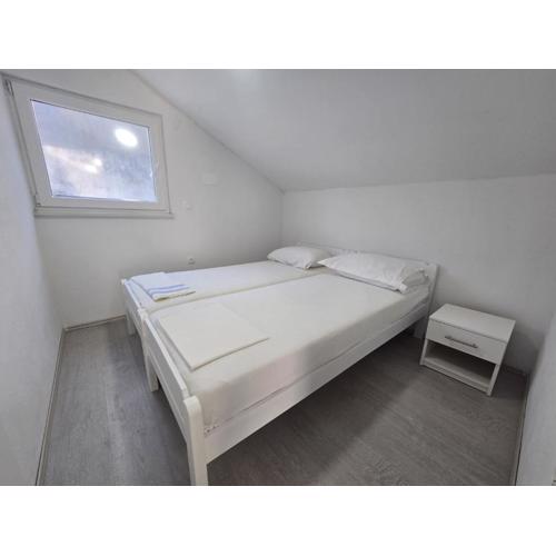Apartement Hajr