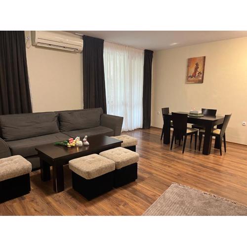 Апартамент Aparthotel Medite
