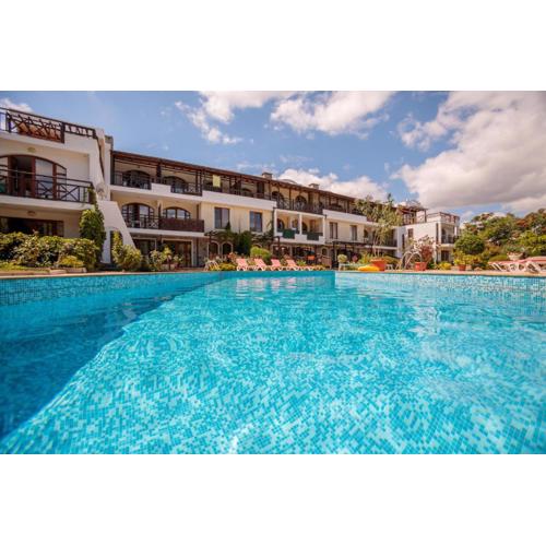Aparthouse Paradise Bay