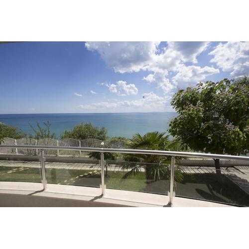 Apartmán Alex beach s nádherným panoramatickým výhledem na moře