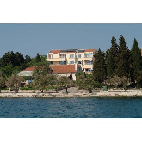 Apartman Basioli1