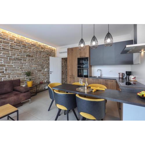 APARTMAN BORGO MARINA - by the sea