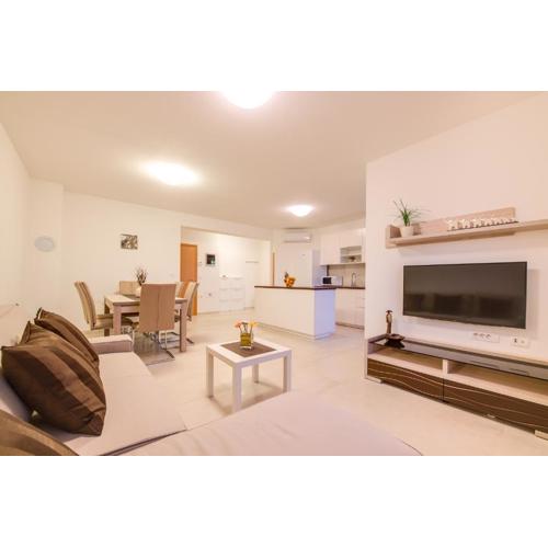 Apartman Cera