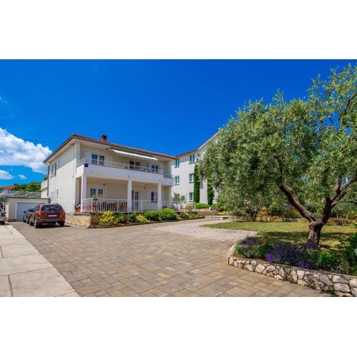 Apartman Dina