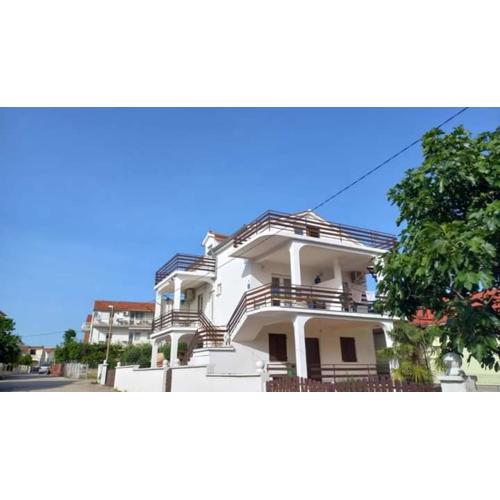Apartman-Kuzminski-Vodice