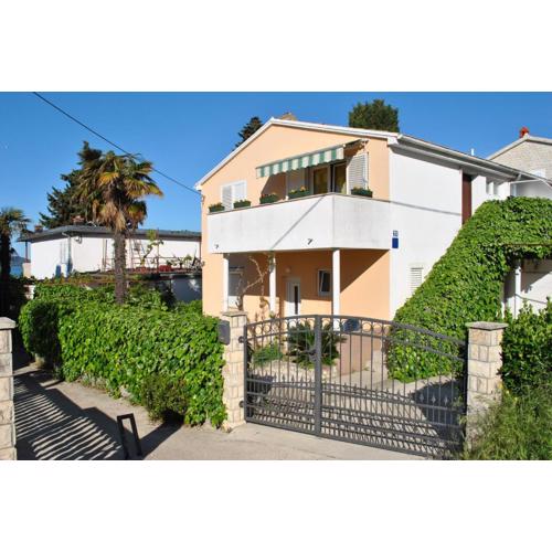 Apartman Lovre