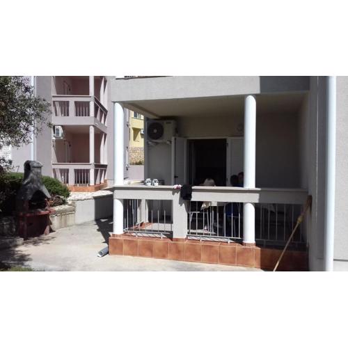 Apartman Lovro