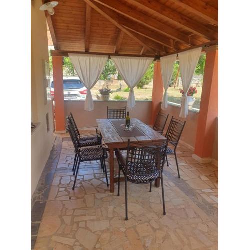 Apartman Sara