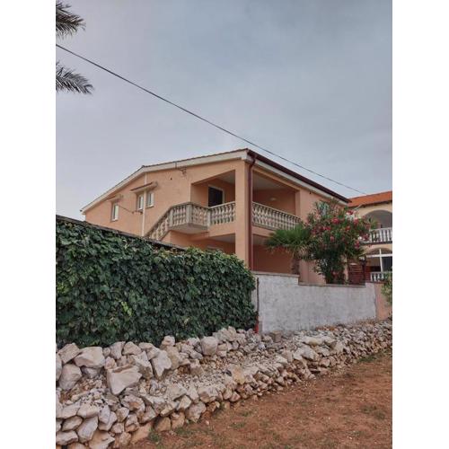 Apartman Tara Vir