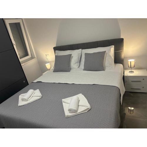 Apartman TINI 4