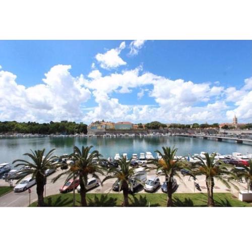 Apartman Zadar Centar(free parking and wi-fi)