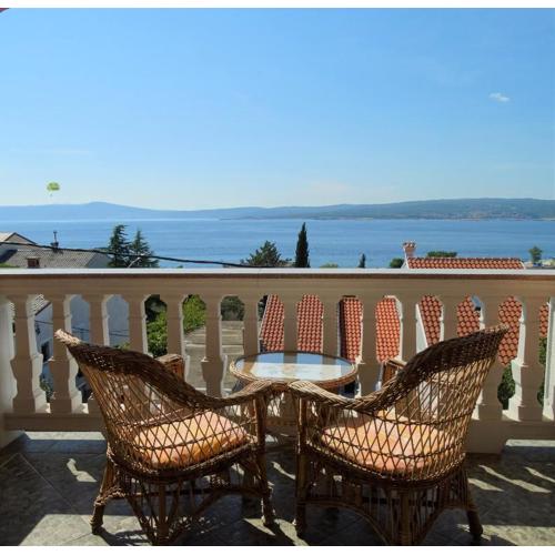 Apartmani Crikvenica 31062 - Vitomir