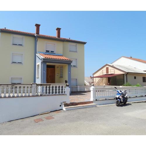 Apartmani Crikvenica 31856 - Peric