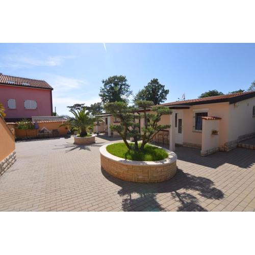 Apartmani Dekovic Materada