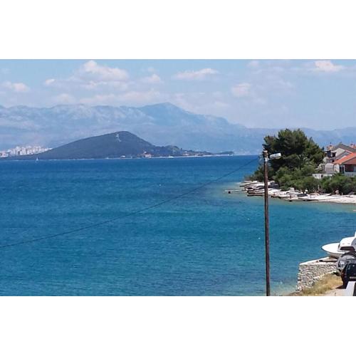 Apartmani Krolo Trogir otok Čiovo