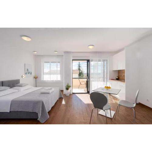 Apartmani Makarska 12