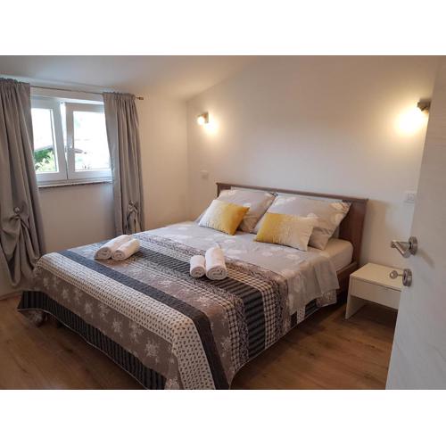 Apartmani Nora Štinjan