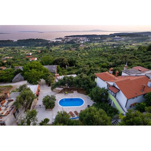Apartmani Pero Dido