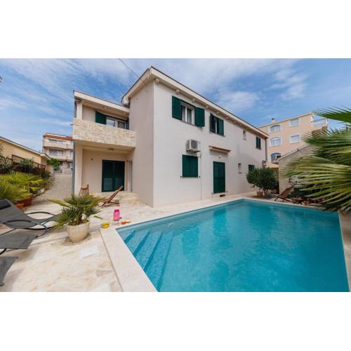 Apartmani Riva