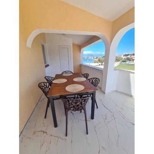 Apartmani Ruzmarin