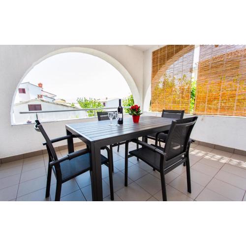 Apartmani Tamara Baška