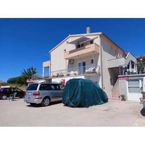 Apartmani Toni Vodice