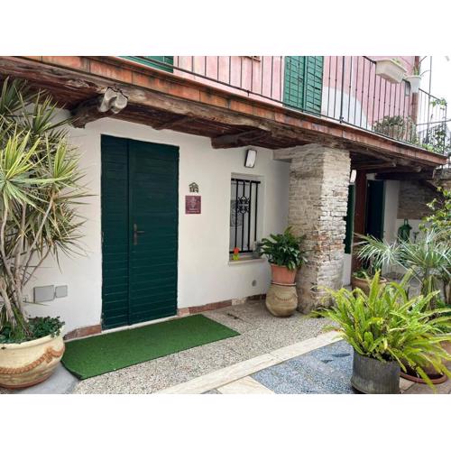 Apartment 1 Il Giardino Segreto