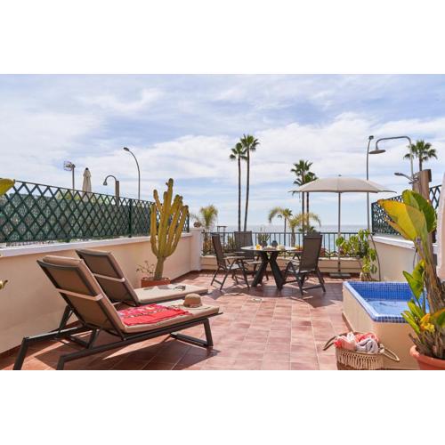 Apartment 1st line Burriana Nerja