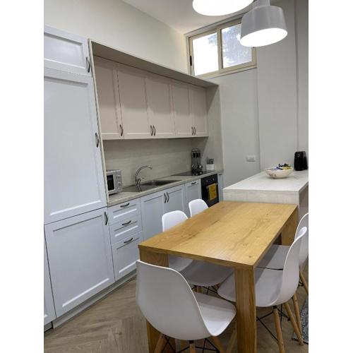 Apartment 4