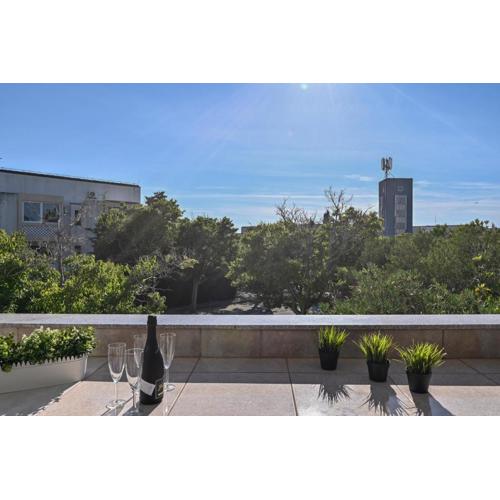 Apartment Adela II