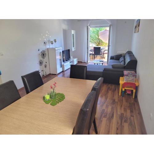 Apartment Adrijana