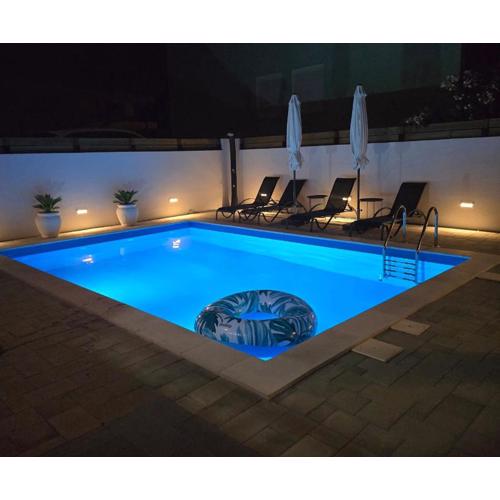 Apartment Alicia with private pool