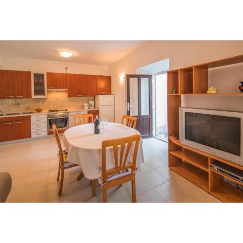 Apartment Ana 1