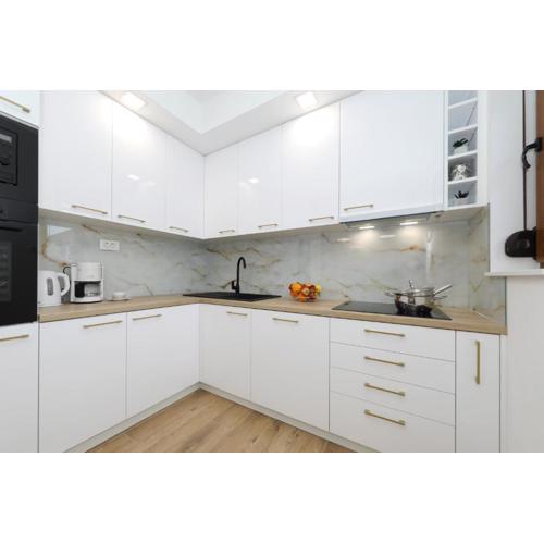 Apartment and room Mare