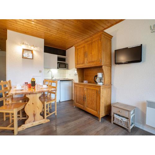 Apartment Asters 1215 Bâtiment B4 by Interhome