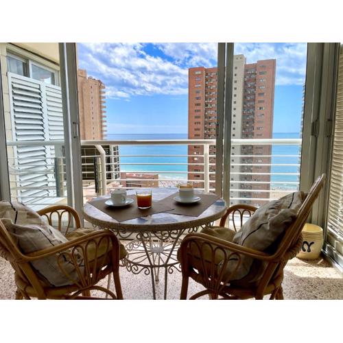 Apartment at Los Caballos, sea view with pool and parking