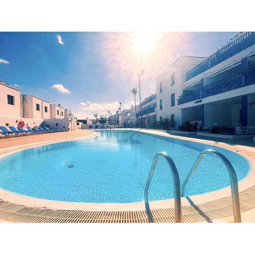 Apartment Bellissima with pool and Wi-Fi, 200m from the sea in Puerto del Carmen