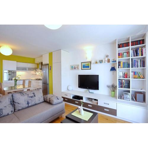 Apartment BLUEBELL Zadar with private parking
