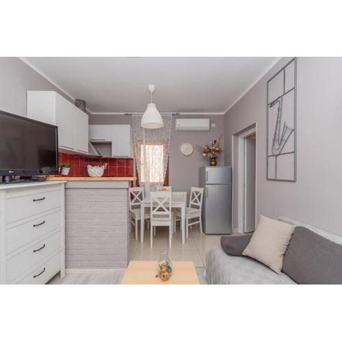 Apartment Box