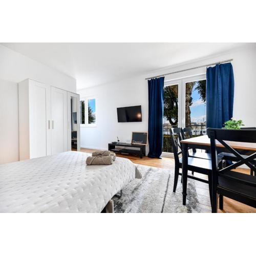 Apartment Canada