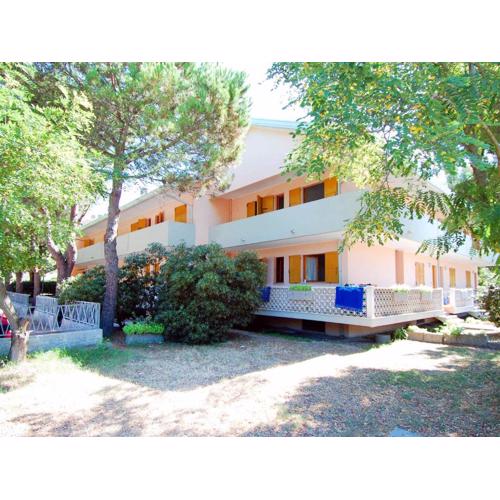 Apartment Casa Lucrezia-1 by Interhome