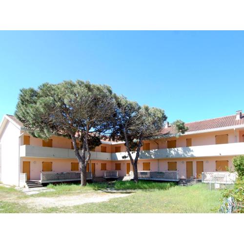Apartment Casa Lucrezia-3 by Interhome
