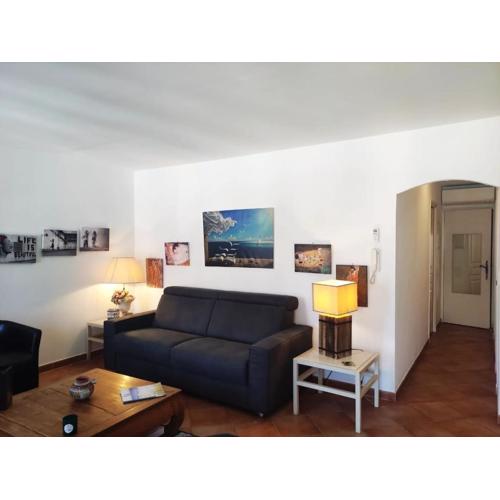 Apartment, center, parking, balconies, clim