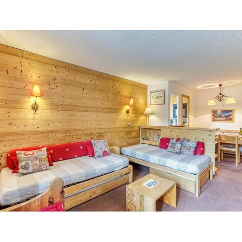 Apartment Chanteneige 301 by Interhome