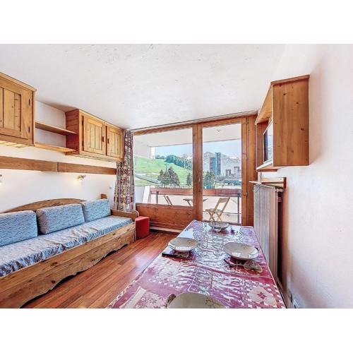 Apartment Chavière 120 by Interhome