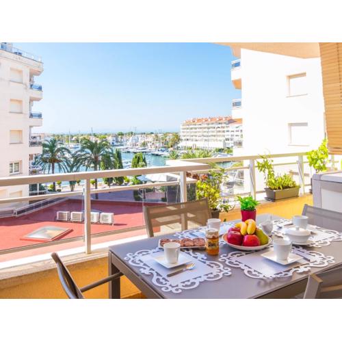 Apartment Club Nautic-22 by Interhome