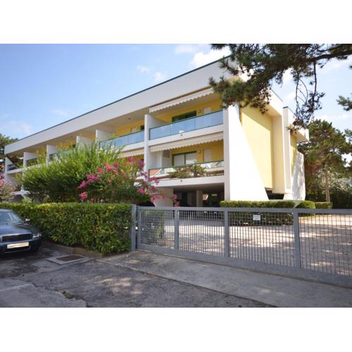 Apartment Croce del Sud by Interhome